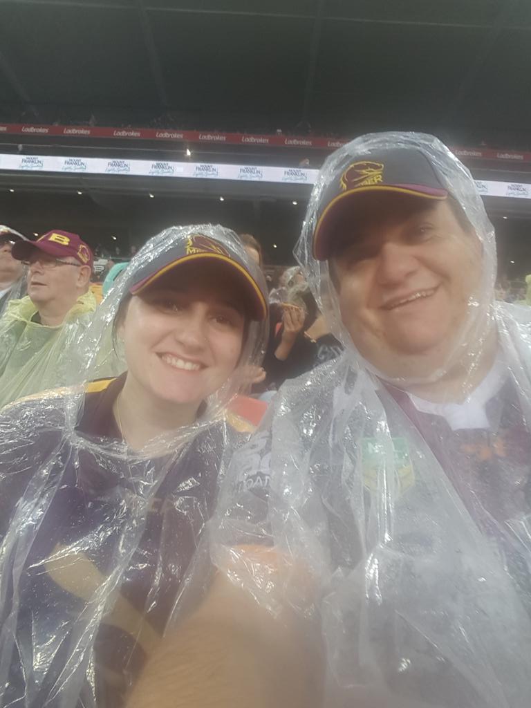 walkoy76's tweet photo. Its only water!! Go the Broncs! #BronxNation #NRLBroncosTigers https://t.co/6TL60mO2aQ