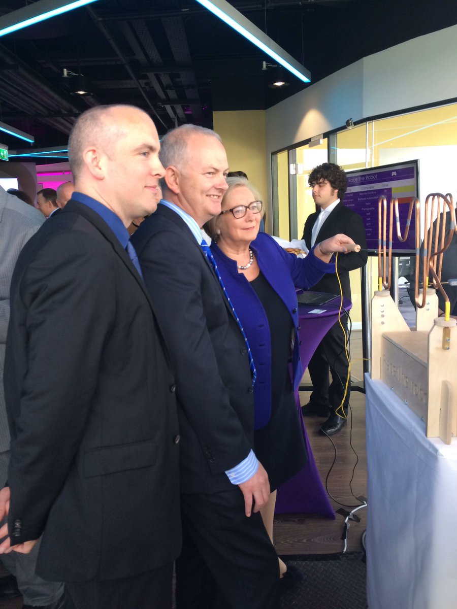 Islandbridge's tweet photo. @imr_events - impressing the minister with the latest technology! https://t.co/fo4D3MBcve