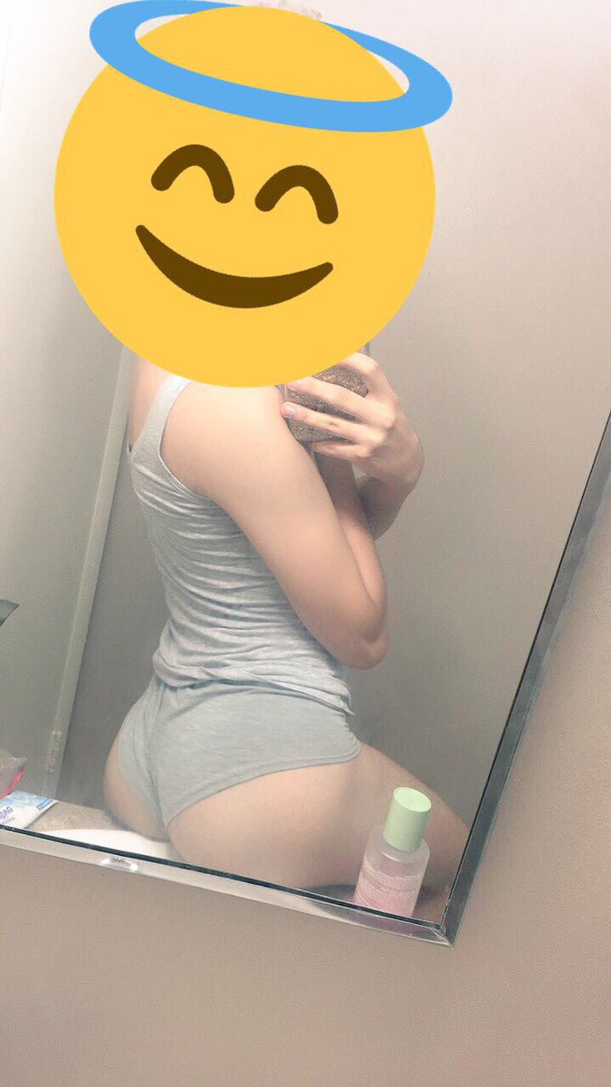 azginpasiffff's tweet photo. Duş öncesiii 🍑 #gay #sex #pasif #gaysex https://t.co/bMIjiHpwoD