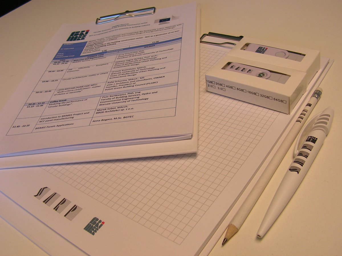 BrimeeFp7's tweet photo. @BrimeeFp7 seminar took place this week in Warsaw #meet new people &amp; ideas. Great thanks to SARP for organization! https://t.co/zQmpJaWy21 https://t.co/9pMiiZryWZ