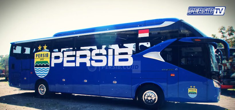 infobdg's tweet photo. Bus Baru Tim Pangeran Biru Tampil Megah &amp; Mewah https://t.co/x6iDUSyScw #PersibHolic https://t.co/NxkQRgZZFw