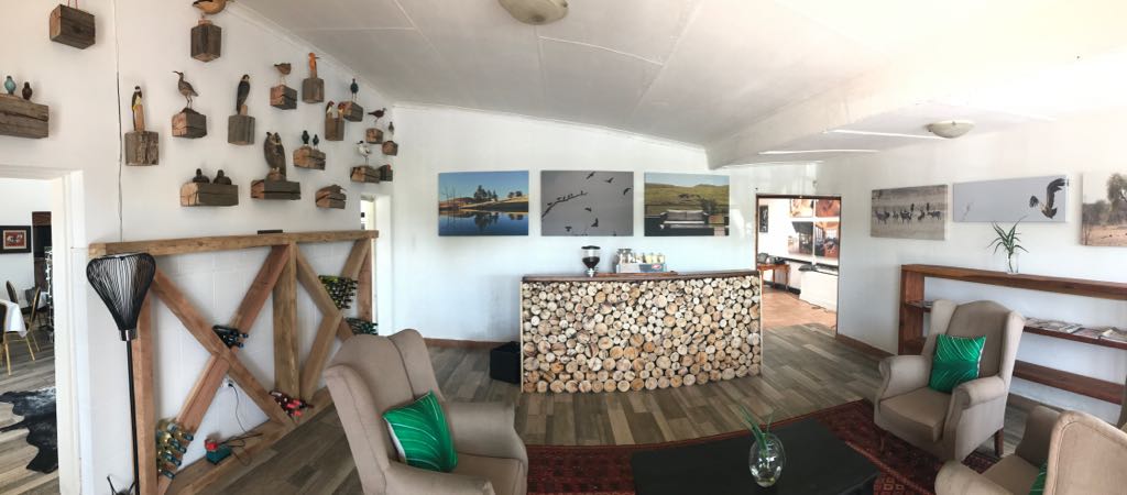 Huntessential's tweet photo. Wakkerstroom Hotel https://t.co/8MufbCcCLr