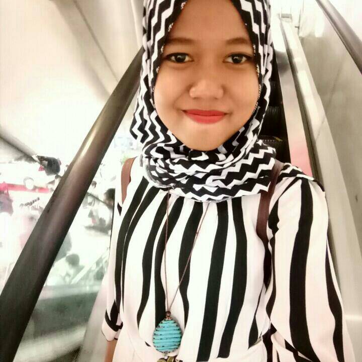 ✨😎Santai bersama-sama. Temukan semua keseruan disini #liveme 🎤RHF🎸N
liveme.com/media/play/?vi…