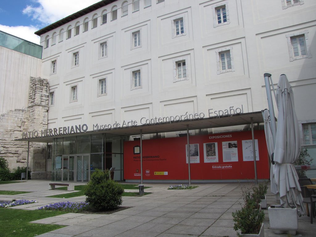 Fundación Santa María la Real tweet media