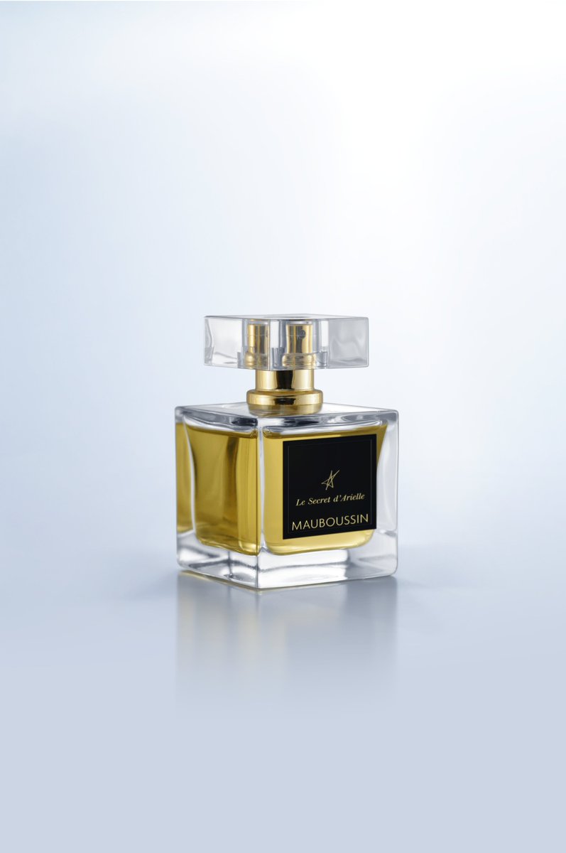 ArielleDombasle's tweet photo. Concours FOLLOW + RT pour gagner un flacon de l'Eau de Parfum Le Secret d'Arielle (@ArielleDombasle &amp; @Mauboussin) !
https://t.co/6HE4CJ89Iw https://t.co/bnmbMuVLGR