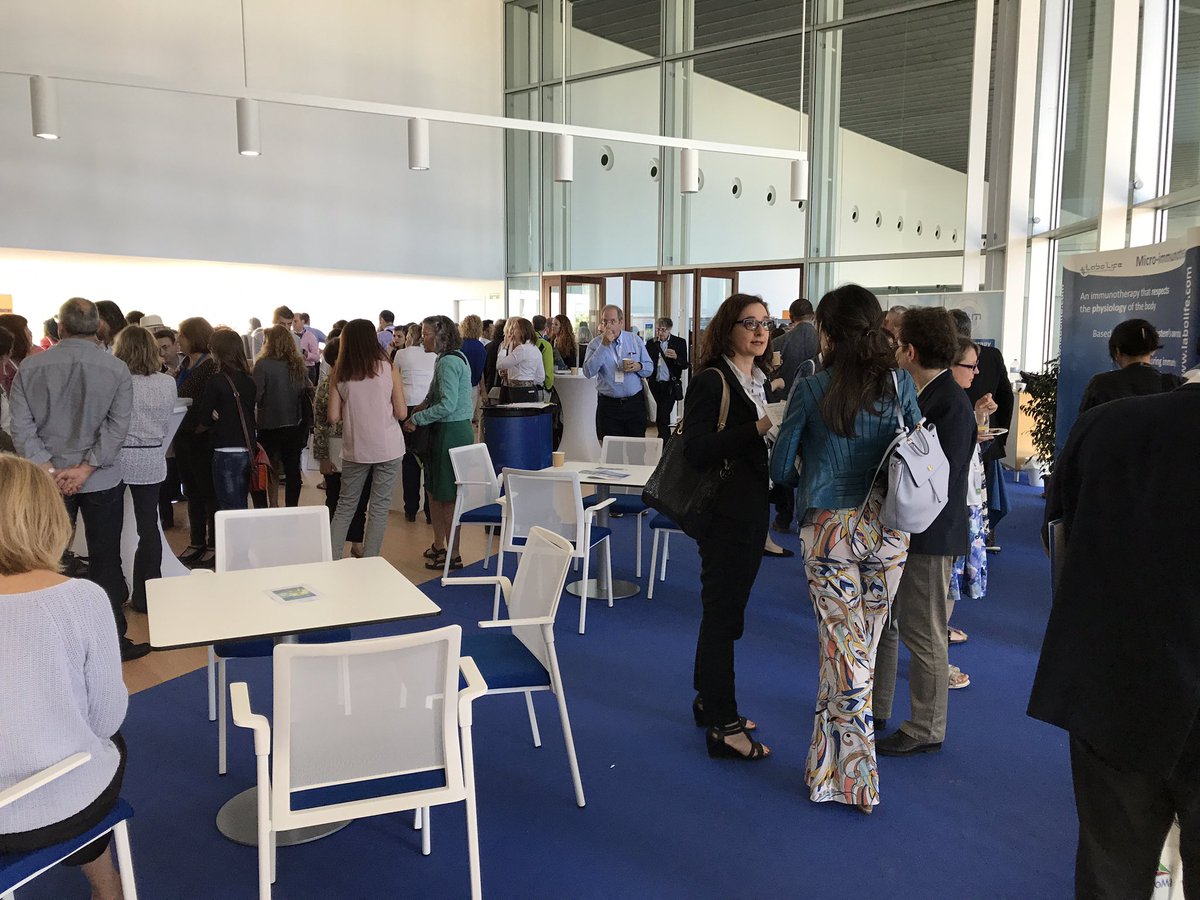 labolife_es's tweet photo. 2ª jornada en @Icomi2017Info #icomi2017 #microinmunoterapia #palma365 https://t.co/YheILDf4fv