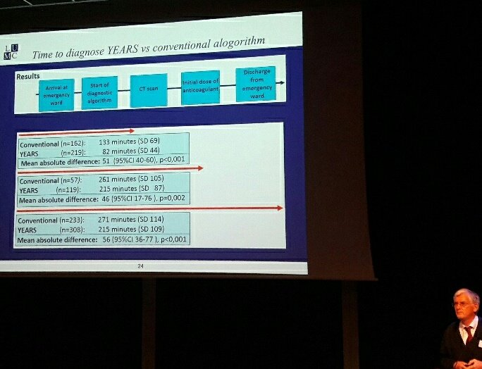 AcuteMedicineNL's tweet photo. Menno Huisman over YEARS, uitgespaarde CT scans en ook nog tijdswinst. Binnenkort iedereen aan de YEARS! #dam2017 https://t.co/dMbgAnLXpI