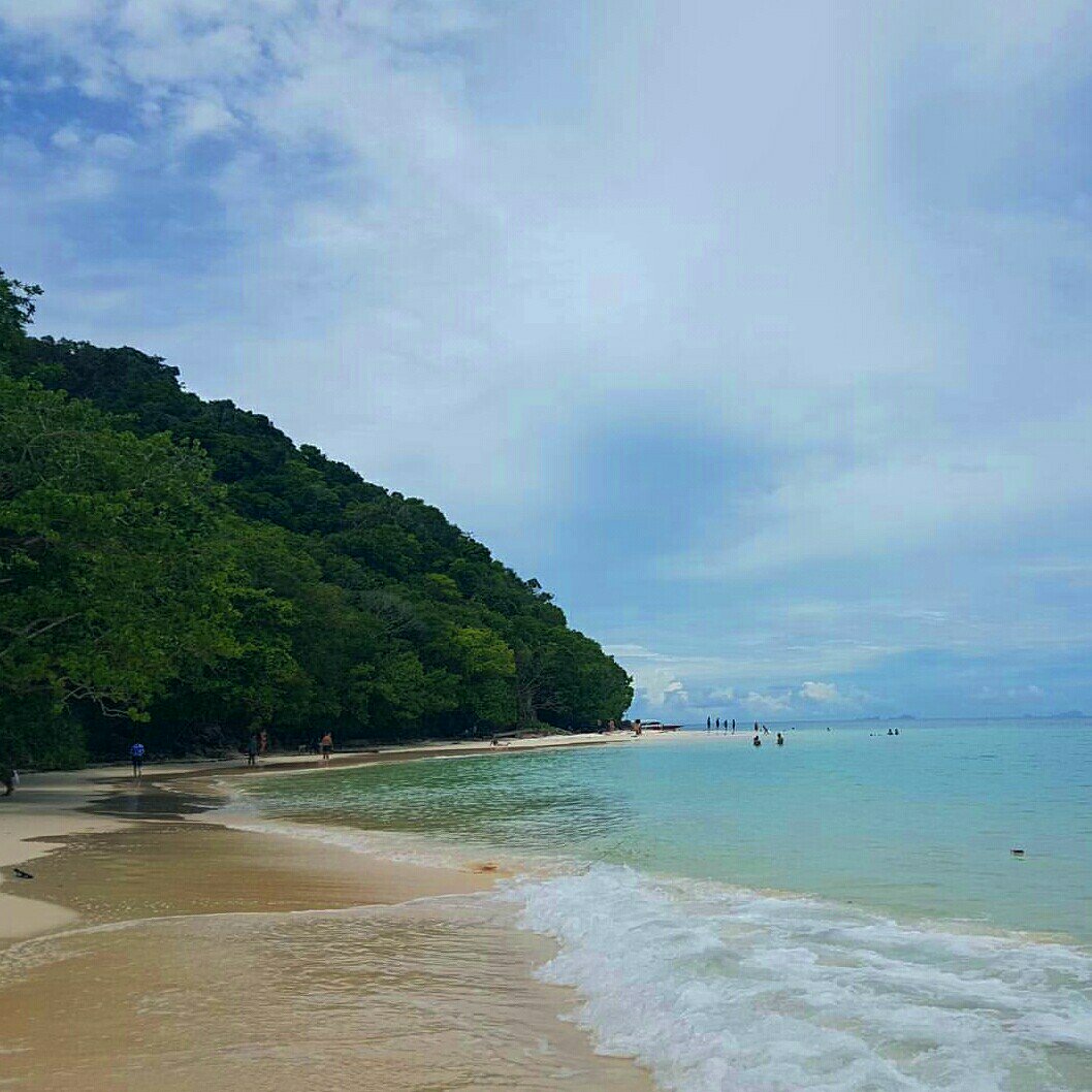 __Rose05's tweet photo. นี่ทะเลไง...ไม่ใช่เขา☺ https://t.co/GaXTclRokC