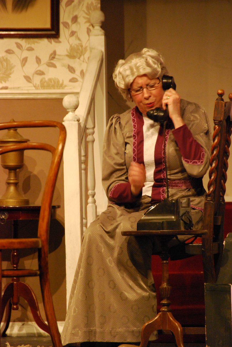 Just 4 seats left for tonight's Ladykillers @CompassTheatre! Don't miss out, call now: 01895 250615. Sat matinee has more seats available.