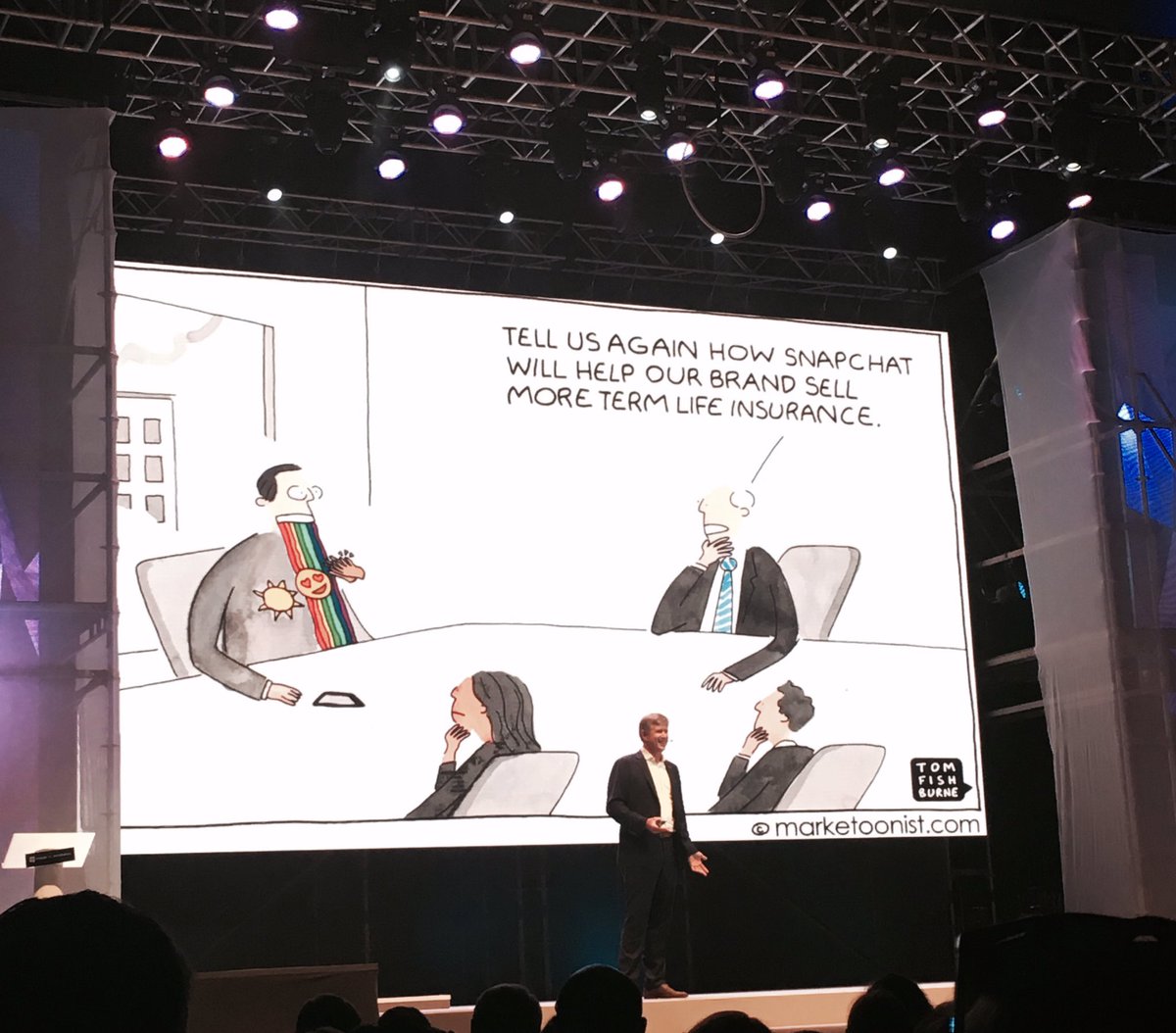 Hannahh_Baillie's tweet photo. "Tech can't save boring marketing." @tomfishburne #EngagePrague https://t.co/clbBynxfEH