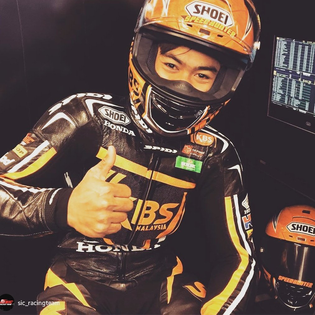 syafry_umar's tweet photo. Come back strong @adamnorrodin07 @sicracingteam Keep fullgasss ✊✊✊
#SICRacingTeam #KasiLenjan #KBSMalaysia #SpeedHunter #SpeedHunterMY https://t.co/fy4zONLVlg