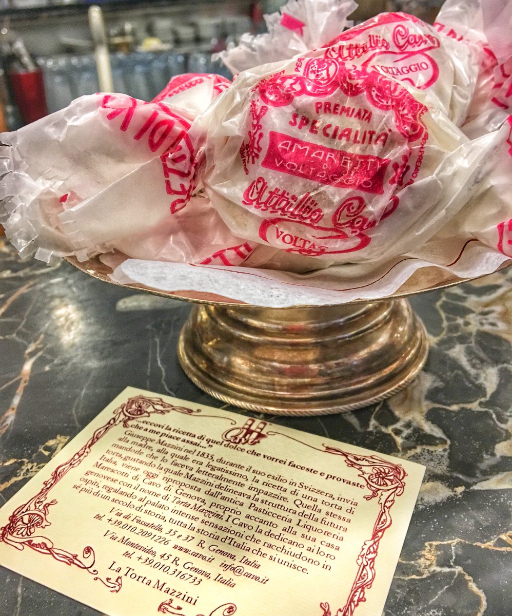 Ricetteracconti's tweet photo. Finalmente assaggio gli amaretti di @alecavo #marescotti 😋#MSNGusto #LaMiaLiguria #InLombardia #VisitPiemonte #Genova #SlowFood #SlowFish https://t.co/x1cfqrXwx8
