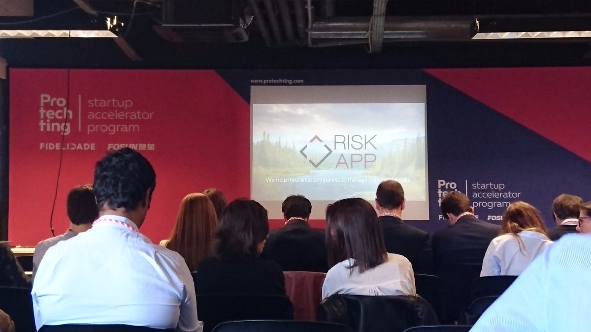 RiskApp_IT's tweet photo. @RiskApp_IT at @protechting Lisboa, in Portugal, discussing the future of Insurance #insurtech @FedeCarturan #analytics https://t.co/0aIw7If3rI