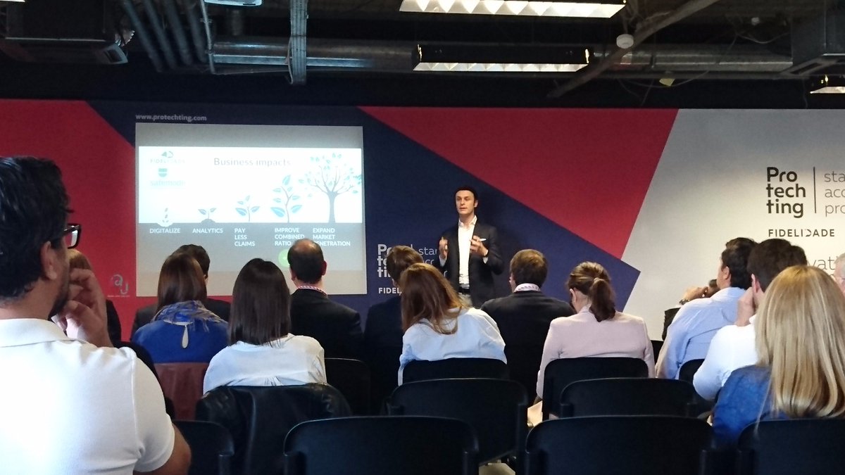 RiskApp_IT's tweet photo. @RiskApp_IT at @protechting Lisboa, in Portugal, discussing the future of Insurance #insurtech @FedeCarturan #analytics https://t.co/0aIw7If3rI