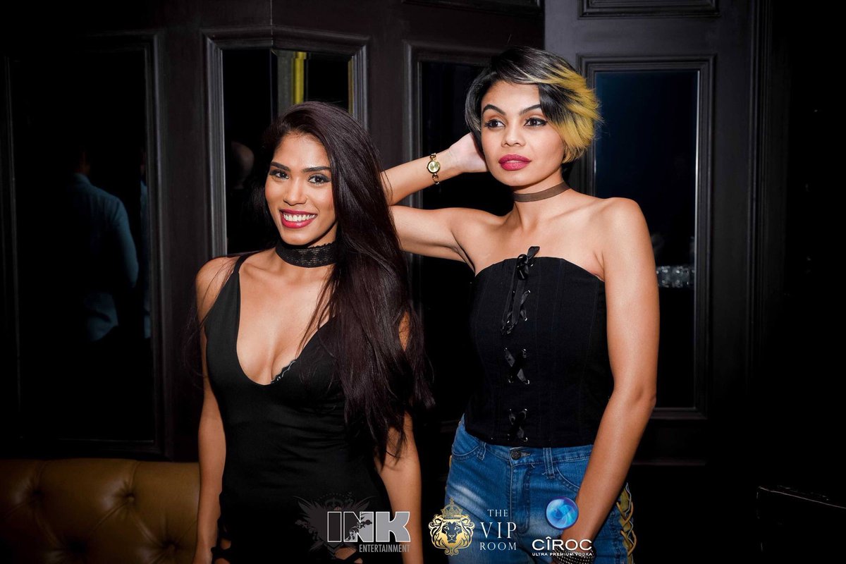 ONYX_Urban's tweet photo. #VIPRoomFridays https://t.co/pyVTHJqTGj