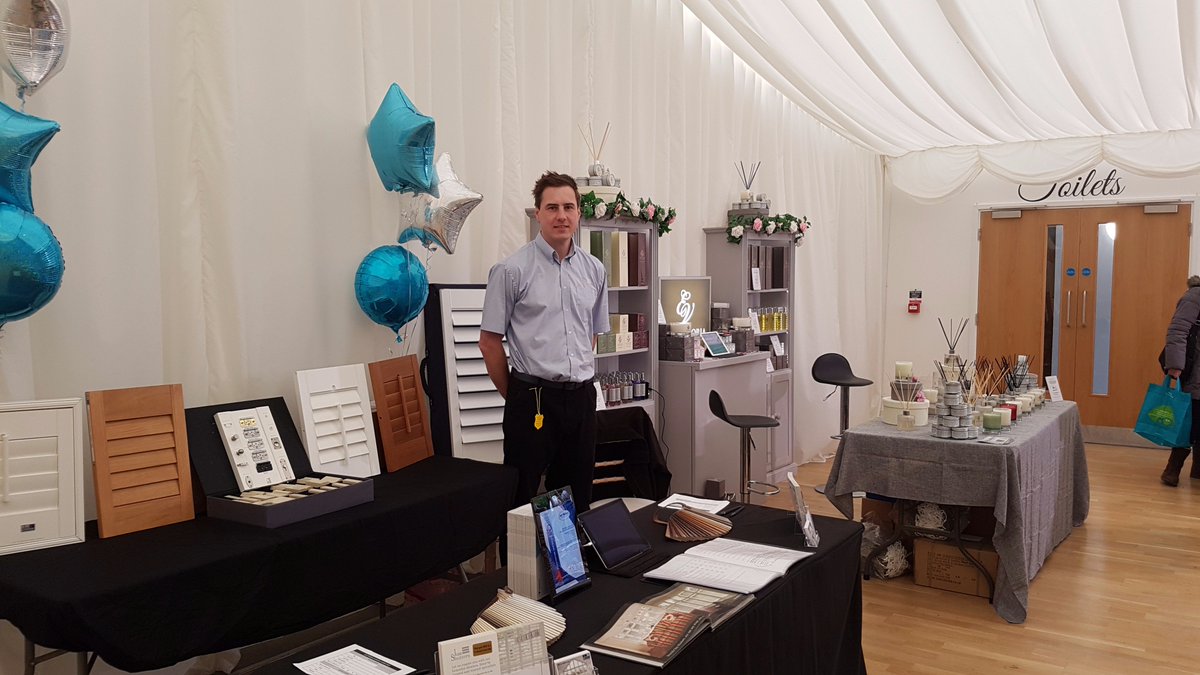 It's getting busy at the show <a href="/FlowerHylands/">National Flower Show</a> 🌼🌹🌻
@evevictoriauk 🕯💐 @hylandshouse