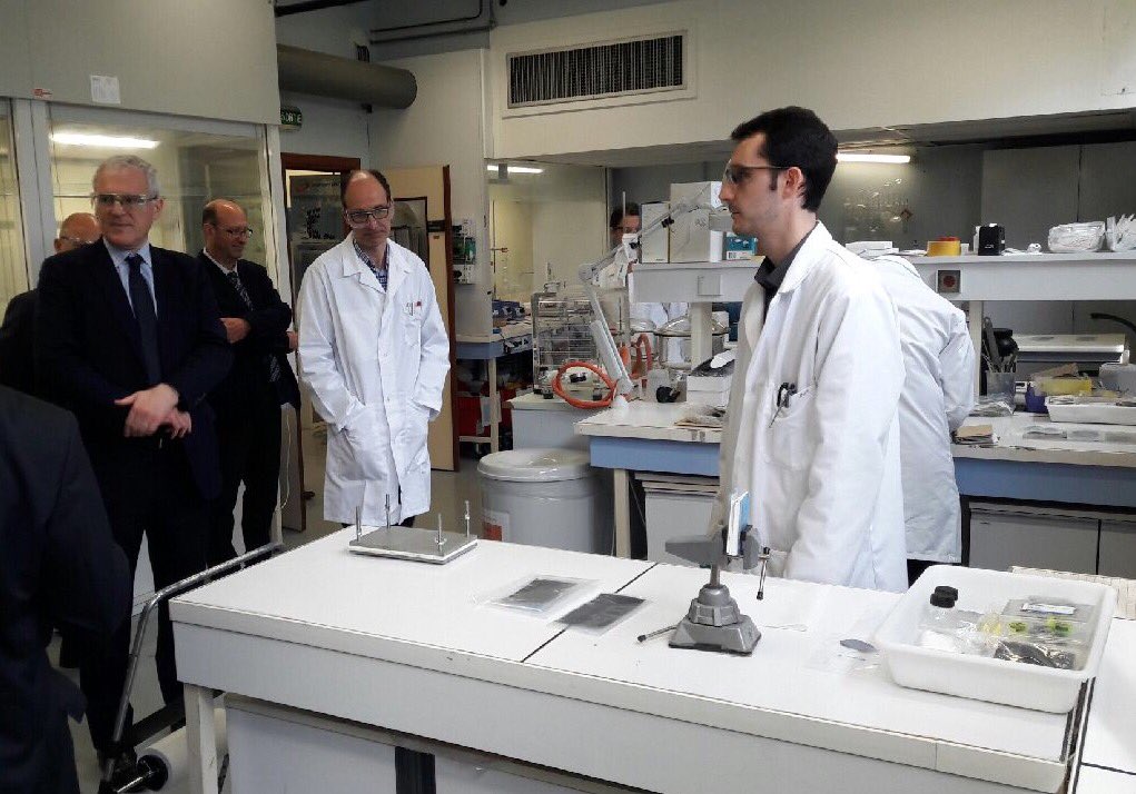 J_B_Levy's tweet photo. Aux côtés des équipes de#EDFLab qui développent @ziniumfr, la #batterie de la #TransitionÉnergétique à partir de zinc et d'air https://t.co/vN1Wiorkma