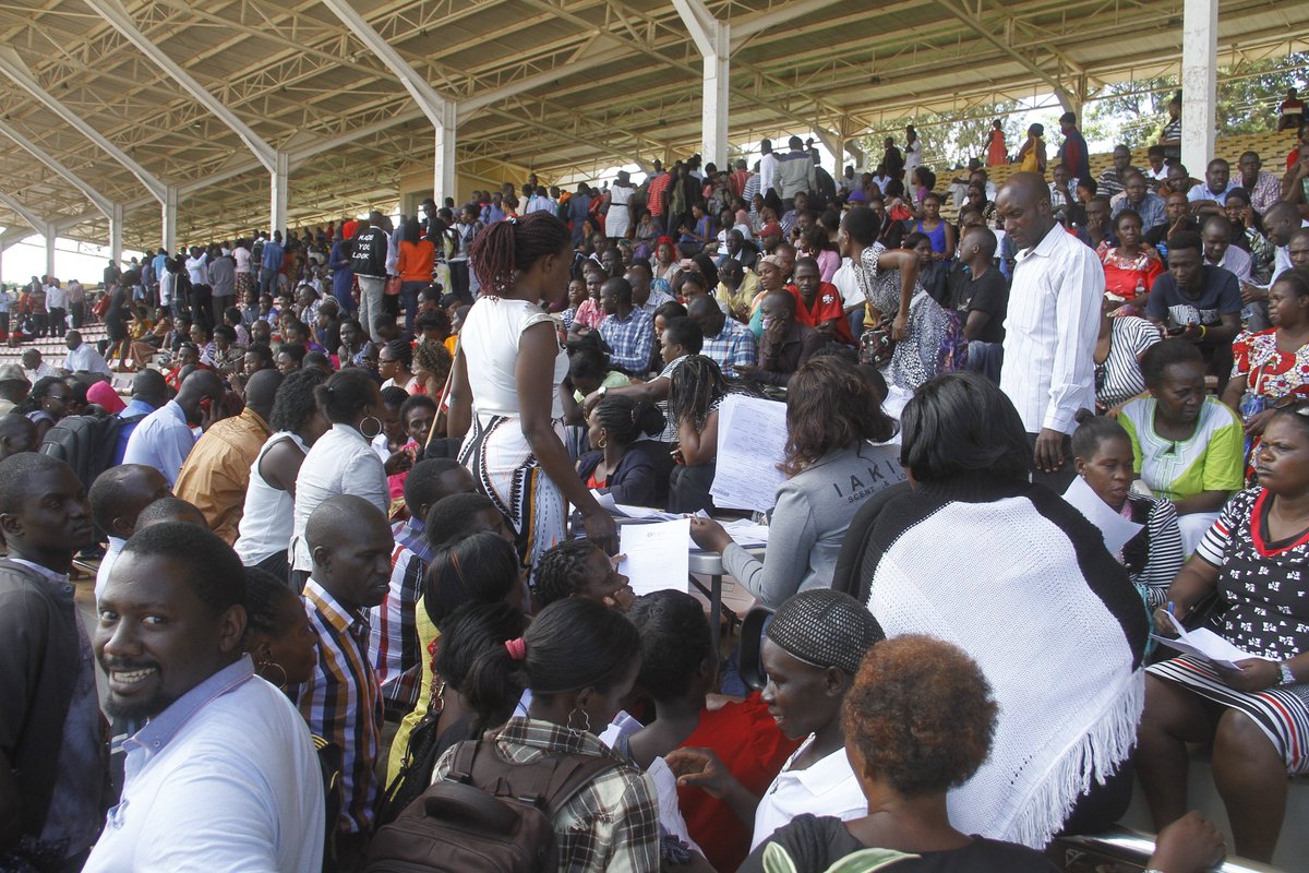 NIRA_Ug's tweet photo. #NINWeek: Previously our team encountered a high number of applicants seeking to get their NINs at our head office @Pamankunda #NationalIDUg https://t.co/eet5PJffpl