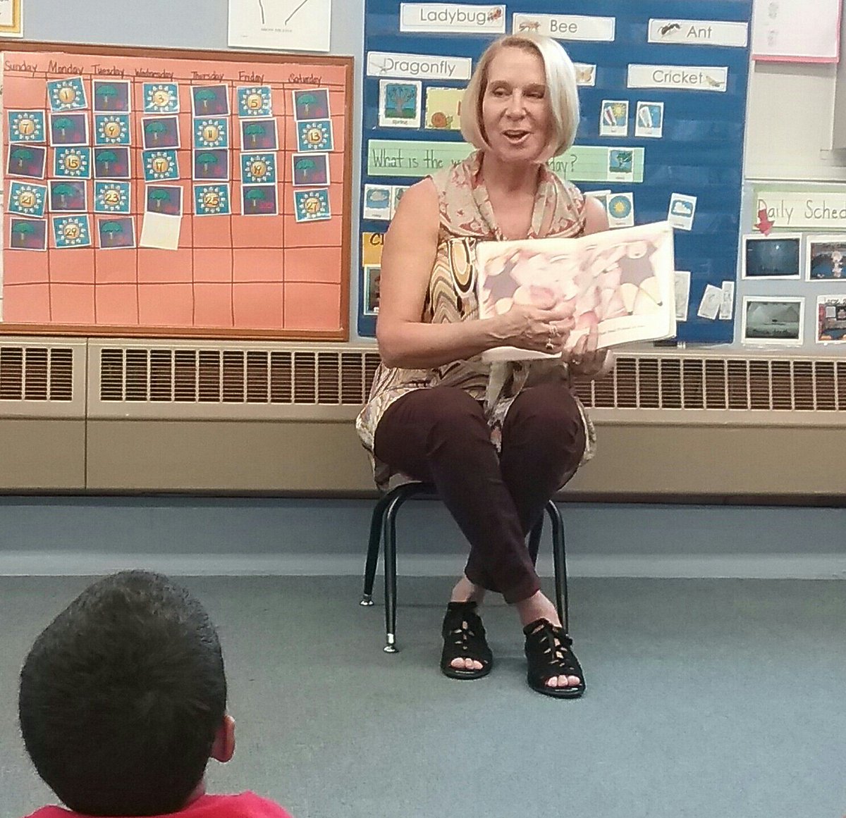 CCAPORG's tweet photo. Thank you, Sen. Hanna M. Gallo for coming out to read this morning for @CCAPORG @NatlHeadStart's 52nd birthday! #CommunitiesRead https://t.co/ALo1iobLYp