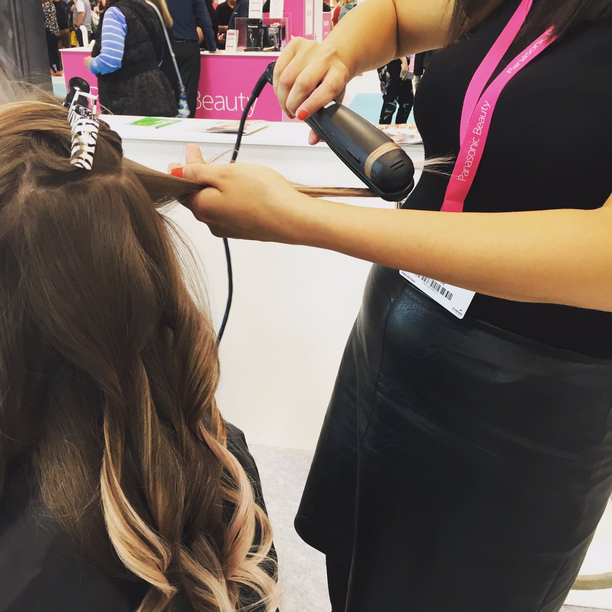 PanasonicEurope's tweet photo. Some gorgeous makeovers going on today with @TheHairSurgery and @Uandyourskin! #PanasonicStyle #tmliveevent https://t.co/x7w8XxcRcp
