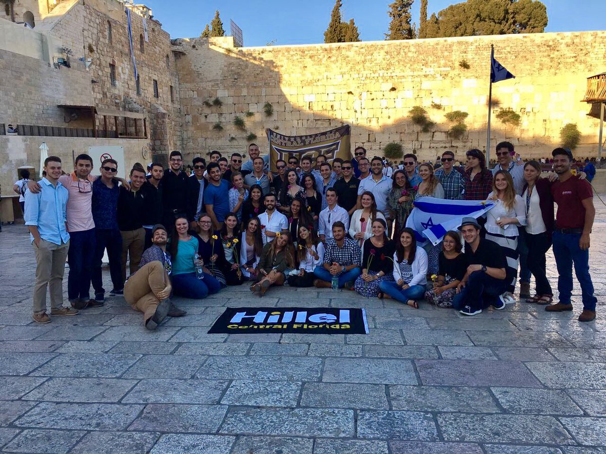 UCFHillel's tweet photo. #ShabbatShalom from the holy land! ✡️🇮🇱 #Bus108 #Birthright https://t.co/IP8XsY2n6B