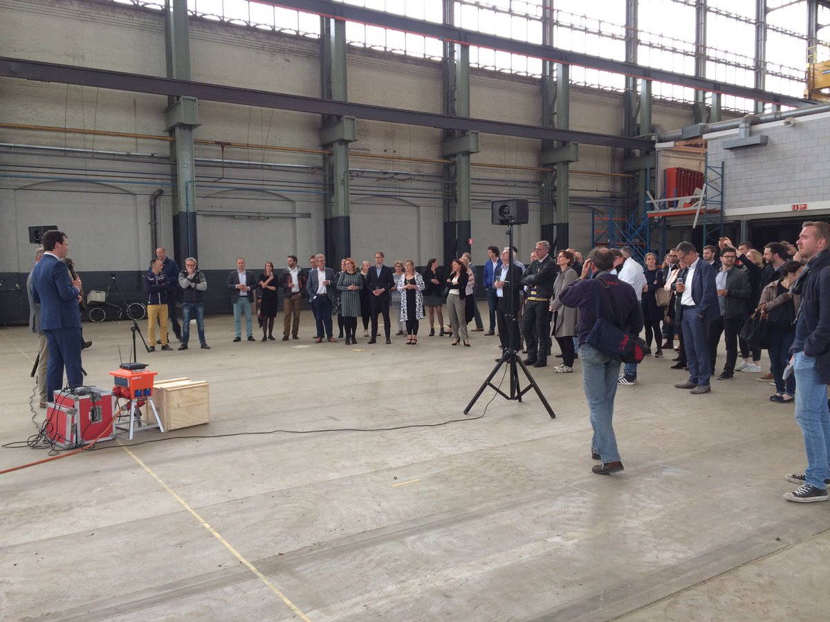Spoorzone013's tweet photo. Vandaag het startschot voor de renovatie @lochal013 met alle partners, huurders en betrokkenen. https://t.co/tj5VPFBt1Z