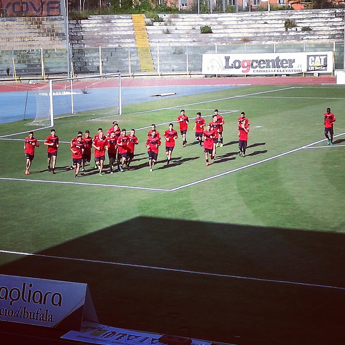 CasertanaFC's tweet photo. ๐๐๐
#ForzaFalchi https://t.co/NemCYBIhqU