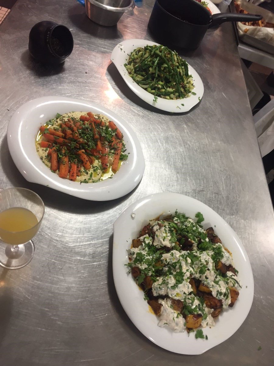 Team_Tactics's tweet photo. Guests enjoyed another fantastic #CorporateCooking session with us last night with our Mystery Box Challenge inspired by #Masterchef #London https://t.co/IjATRZeEEo