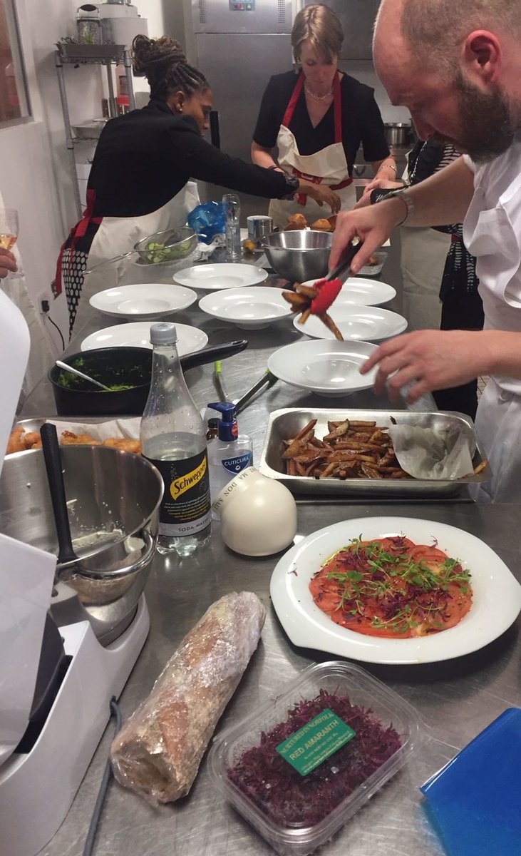 Team_Tactics's tweet photo. Guests enjoyed another fantastic #CorporateCooking session with us last night with our Mystery Box Challenge inspired by #Masterchef #London https://t.co/IjATRZeEEo