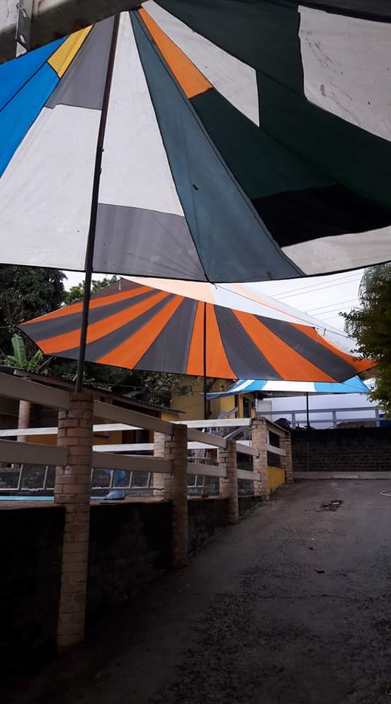 EduardaBielLc's tweet photo. Não tem chuva certa háhaha! 
#hojeédiademarola 😃😃 https://t.co/e7yVwllM9m