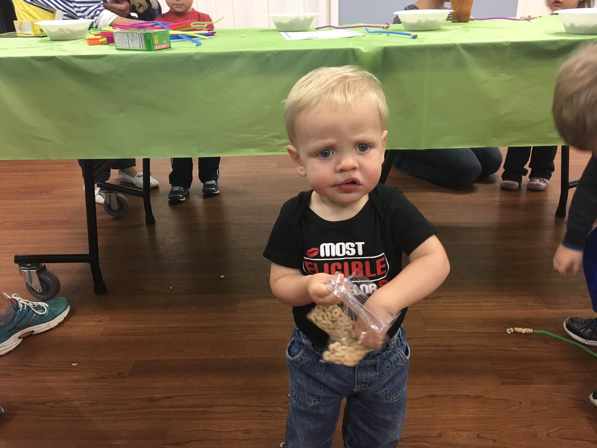 idarupp's tweet photo. #PreschoolExplorers learned more about birds today.
More pics on our Facebook. https://t.co/GACHSCX7Ke