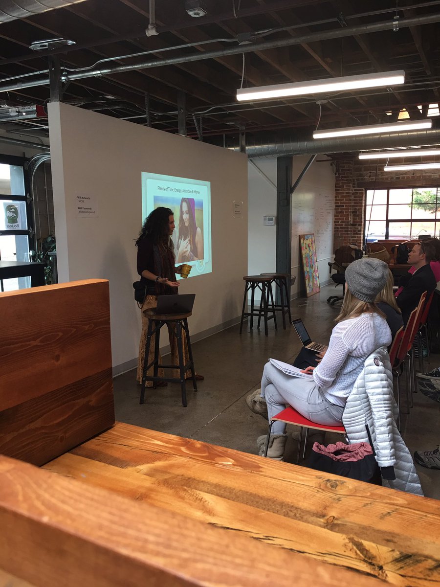 nicheworkspaces's tweet photo. @AlexisNeely, amazing talk! @bldrstartupweek this might be one of the most important talks to happen this week #BSW17 #bestofbsw https://t.co/yFA3ufskyA