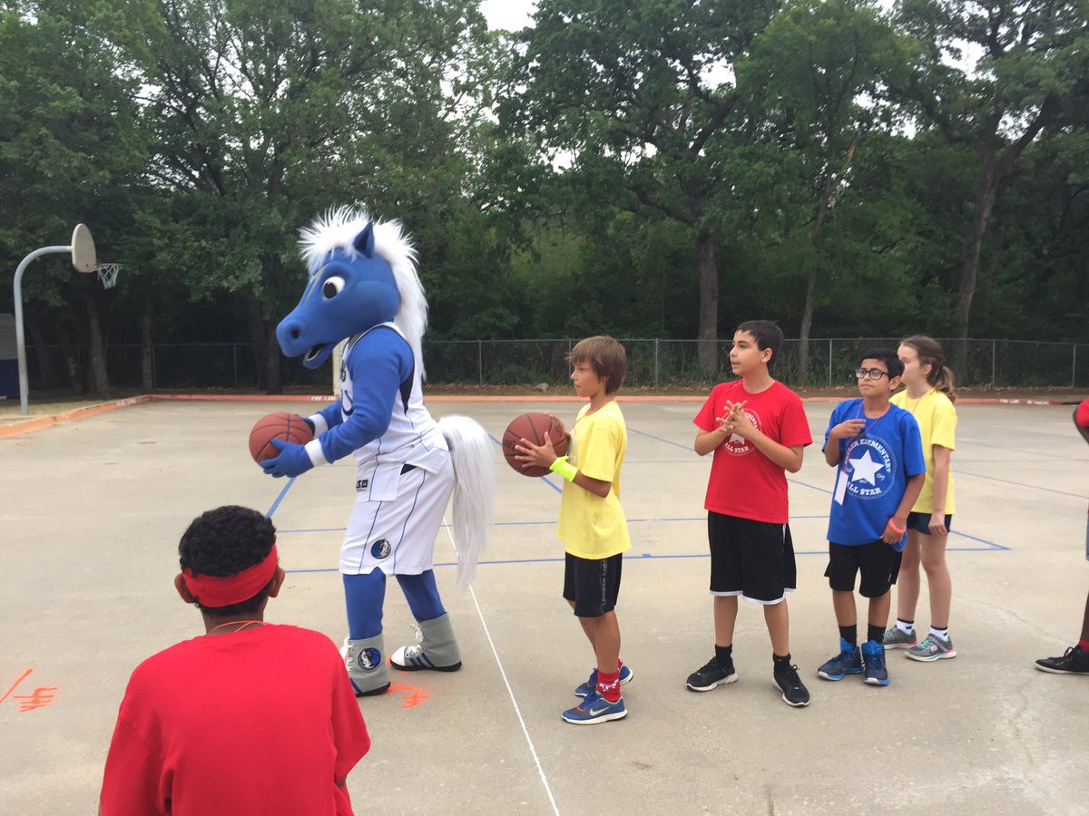 Laban DeLay tweet media