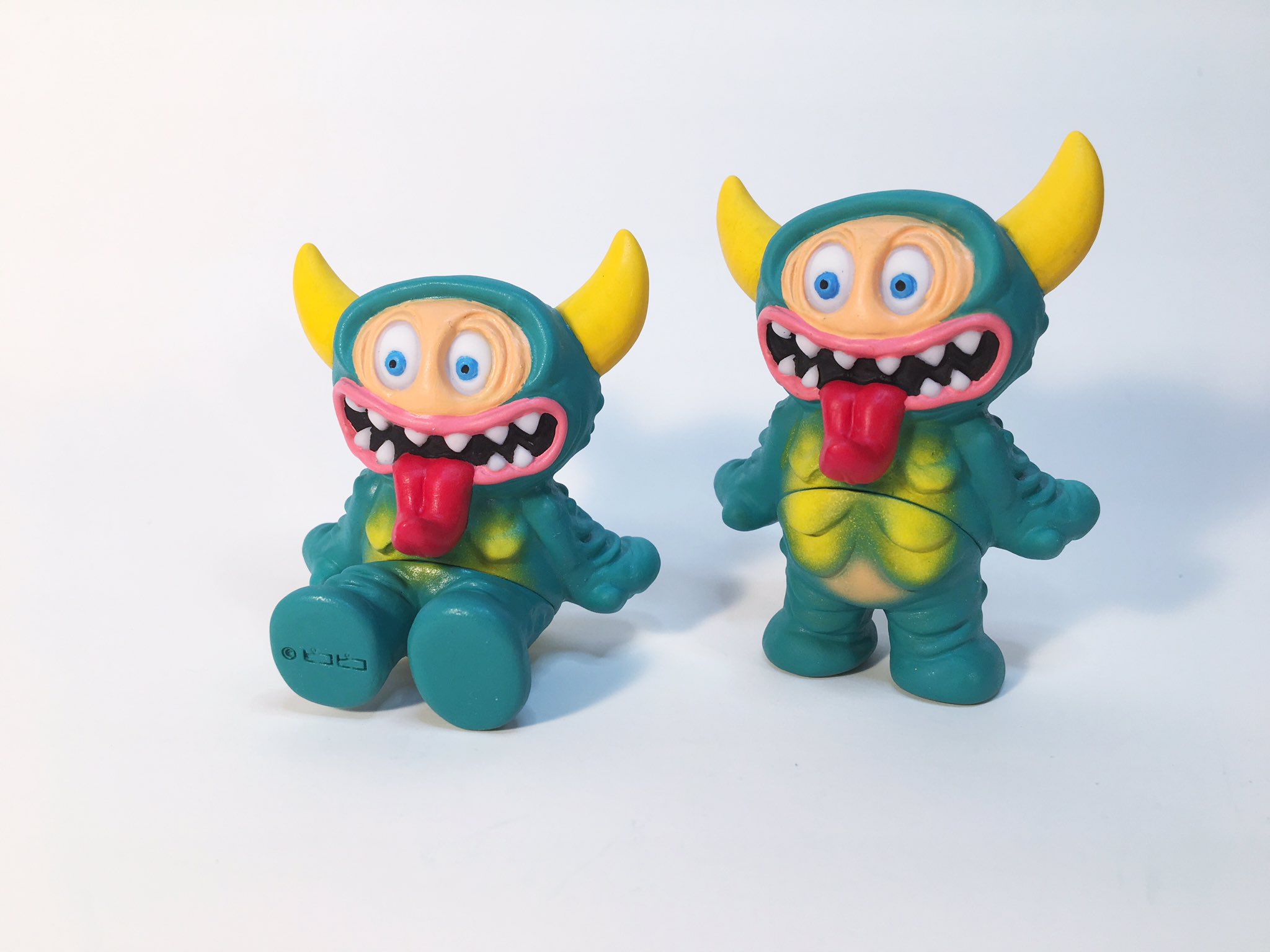 ベッコス VAG ガチャ ピコピコ 怪獣 フィギュア プレミア 3 2017年7月30日の「WF2017夏」の怪獣芸術家ピコピコ氏情報第2弾