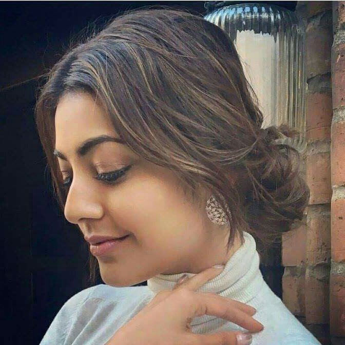 AchuzVijay's tweet photo. @MsKajalAggarwal # Vijay 61 https://t.co/2PfSu4yfVA