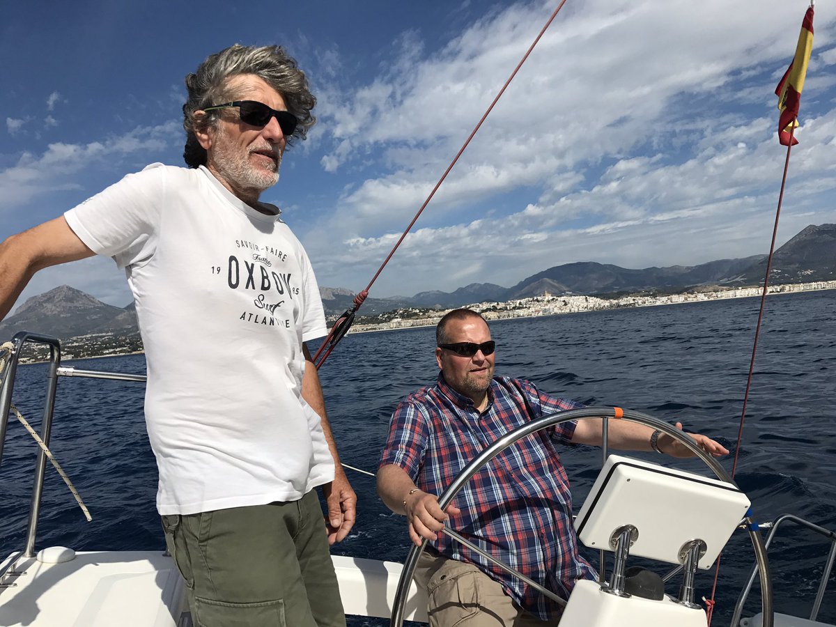 edb_dave_cew's tweet photo. AWEBB members enjoying a day sailing https://t.co/zy0iiCpWWH