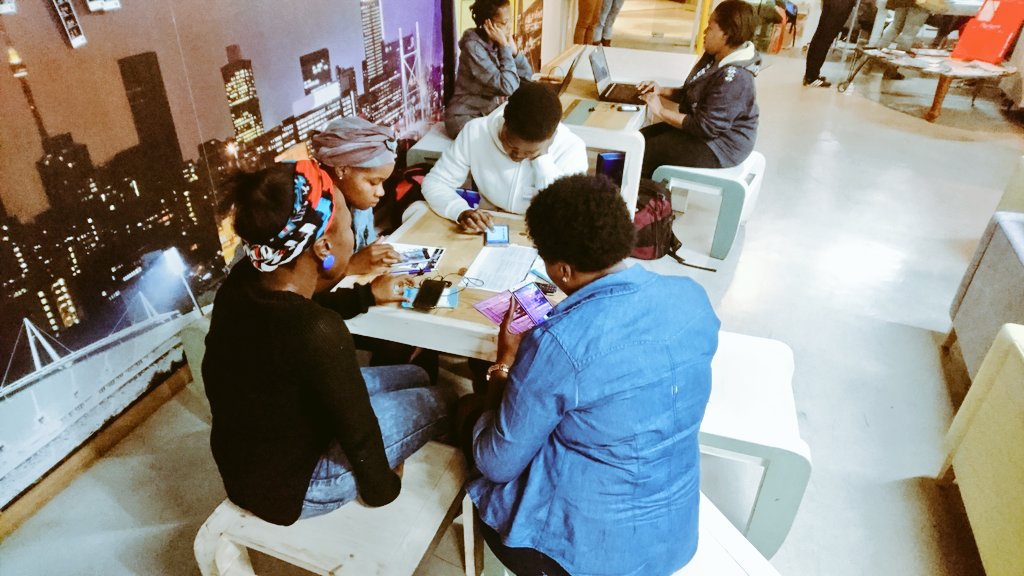 jayshnaidoo's tweet photo. Great to see so many wonderful new ladies here for the #SBHackathon.. With @Geekulcha https://t.co/DjZV6XvmyF
