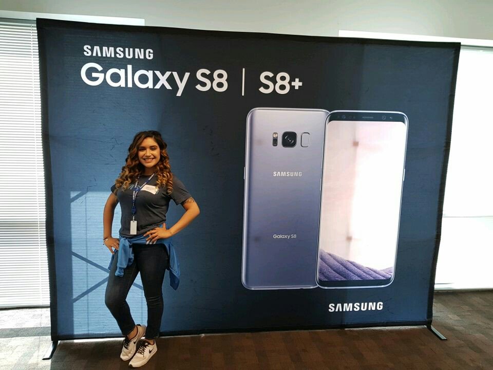 CMoyaSamsung's tweet photo. @TMobile RBO Event yesterday was a hit! 300+ people attended and @SamsungMobile killed it AS PER USUAL! 😎😉 https://t.co/exdDNFADEt