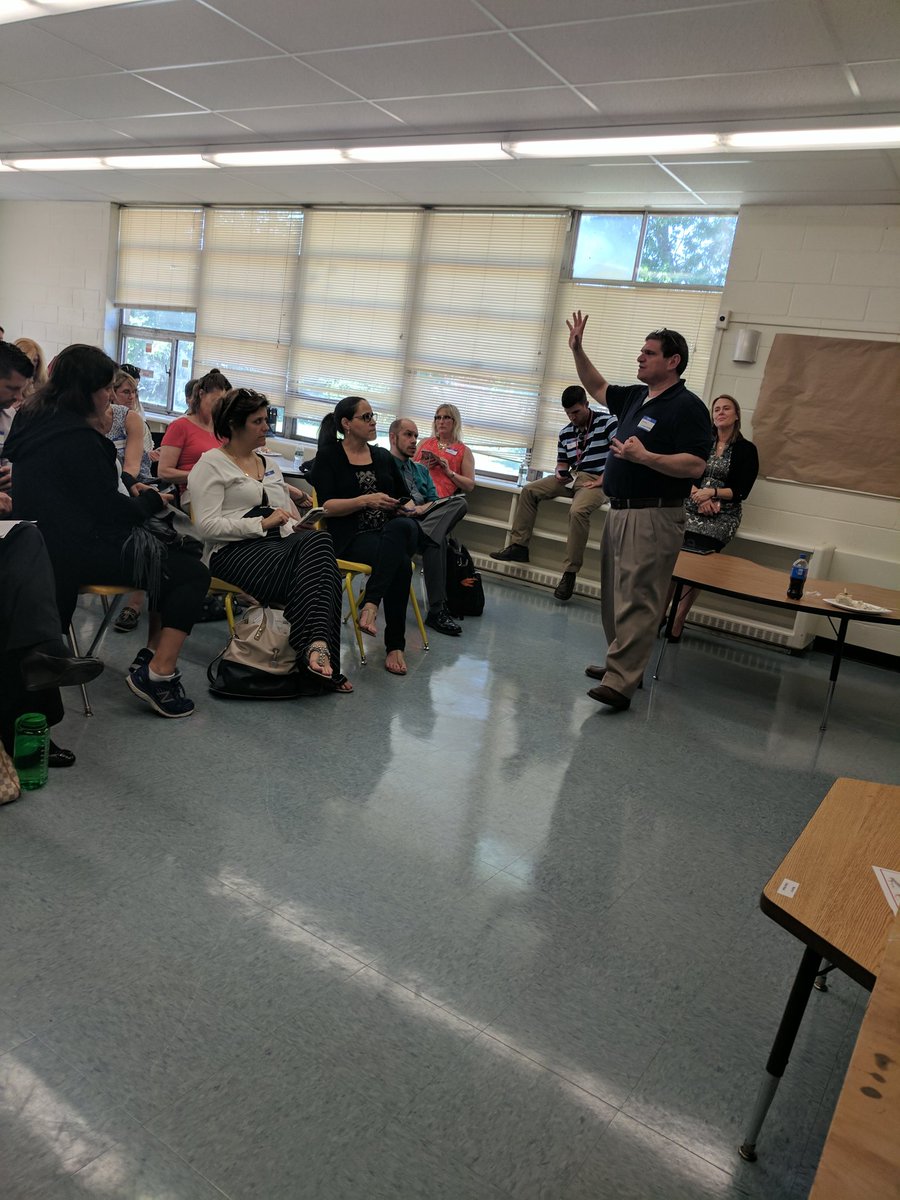 Keri010's tweet photo. #STEMEdcamp https://t.co/pIsMAjpXgp