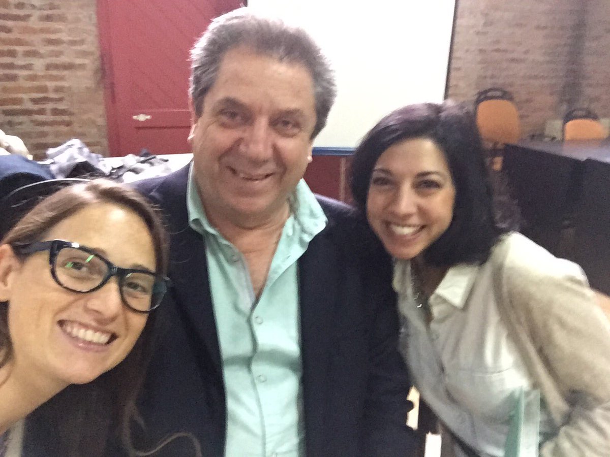 FlowiGuenzani's tweet photo. Arrancando el cumple de la gran @DaniKreimer con el gran @JoanAntoniMele https://t.co/1sd0VZkaA1