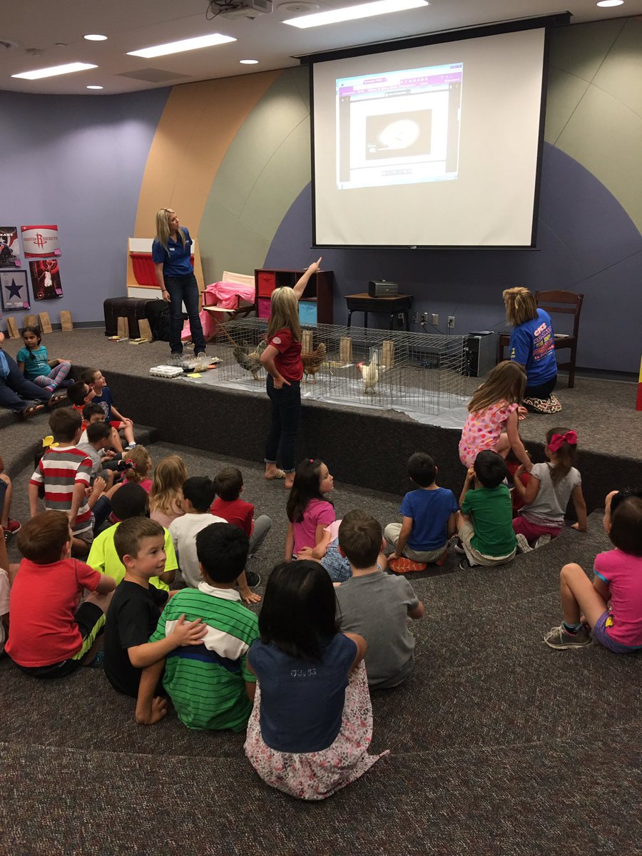 DaveSurdovel's tweet photo. Thanks Ann Star for inviting me to @TISDCPES Science Day - Lots of great learning! #TeamTomball @PaulaMaeker @CPESMrsShiflet @CPESmissragan https://t.co/mIxSsczSlH