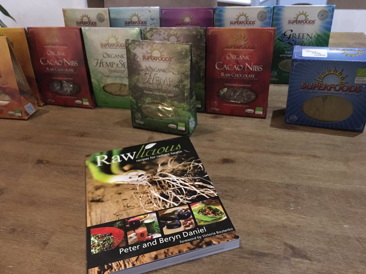 ronelnattrass's tweet photo. Looks whats now available at my studio #runstrong - Superfoods by @RawliciousTribe https://t.co/VMKBC1umB5