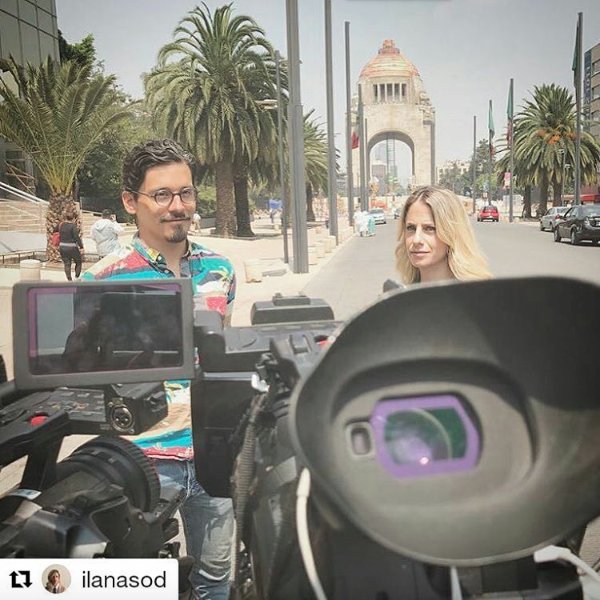 caracoldeviento's tweet photo. No te pierdas la entrevista sobre #CaracolDeViento con @IlanaSod en @mileniotv a las 10pm México por Facebook live o https://t.co/Tet8OFtI2E https://t.co/vXG29Lw78b