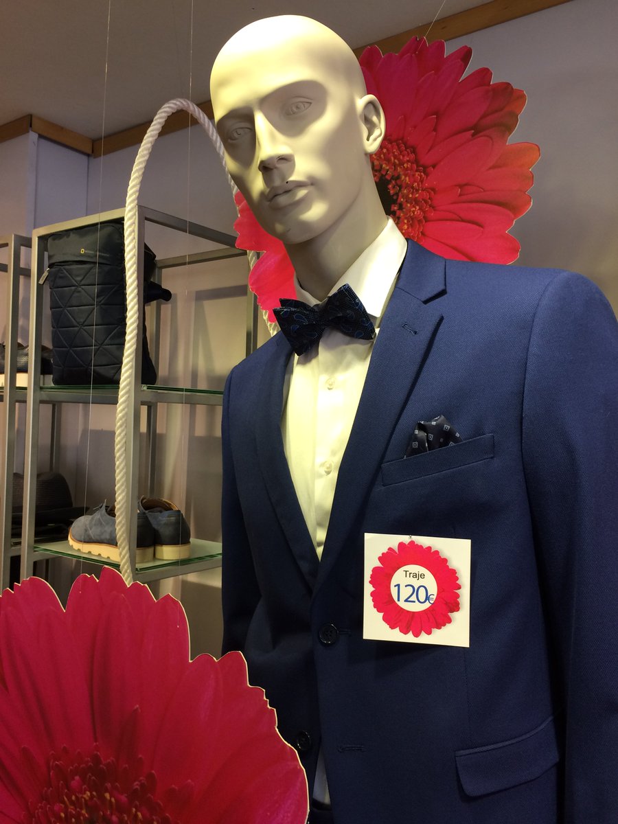 redmoda_net's tweet photo. Nuevos Trajes a 120€.
Aprovechalos!!!!
#NachosModa #redmoda_net https://t.co/iz9ZSSrxL6