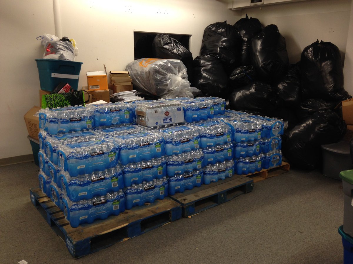DragonPhysiX's tweet photo. In case you wonder what happened to all that water  #MHSDOS #interactMHS  #DOS2017 #interact @NjRotary #BridgesOutreach https://t.co/QLFoUISsns
