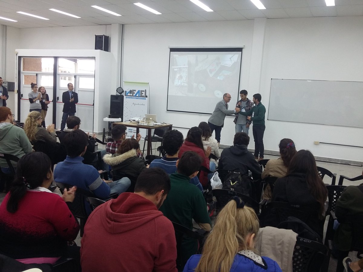 fi_uner's tweet photo. En @fi_uner, @AlborCantard alentó a los participantes del #IVFaei a que sigan generando propuestas que potencien la formación académica. https://t.co/f2yuVI9lcT