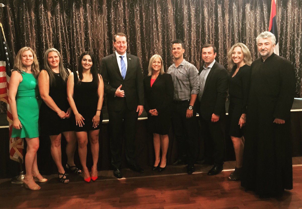 AZSerbNetwork's tweet photo. Thank you @AZTreasurer Jeff DeWit for an entertaining, energetic and informative presentation at last night's spring mixer! #aznetworking https://t.co/5WSh5M2HXD