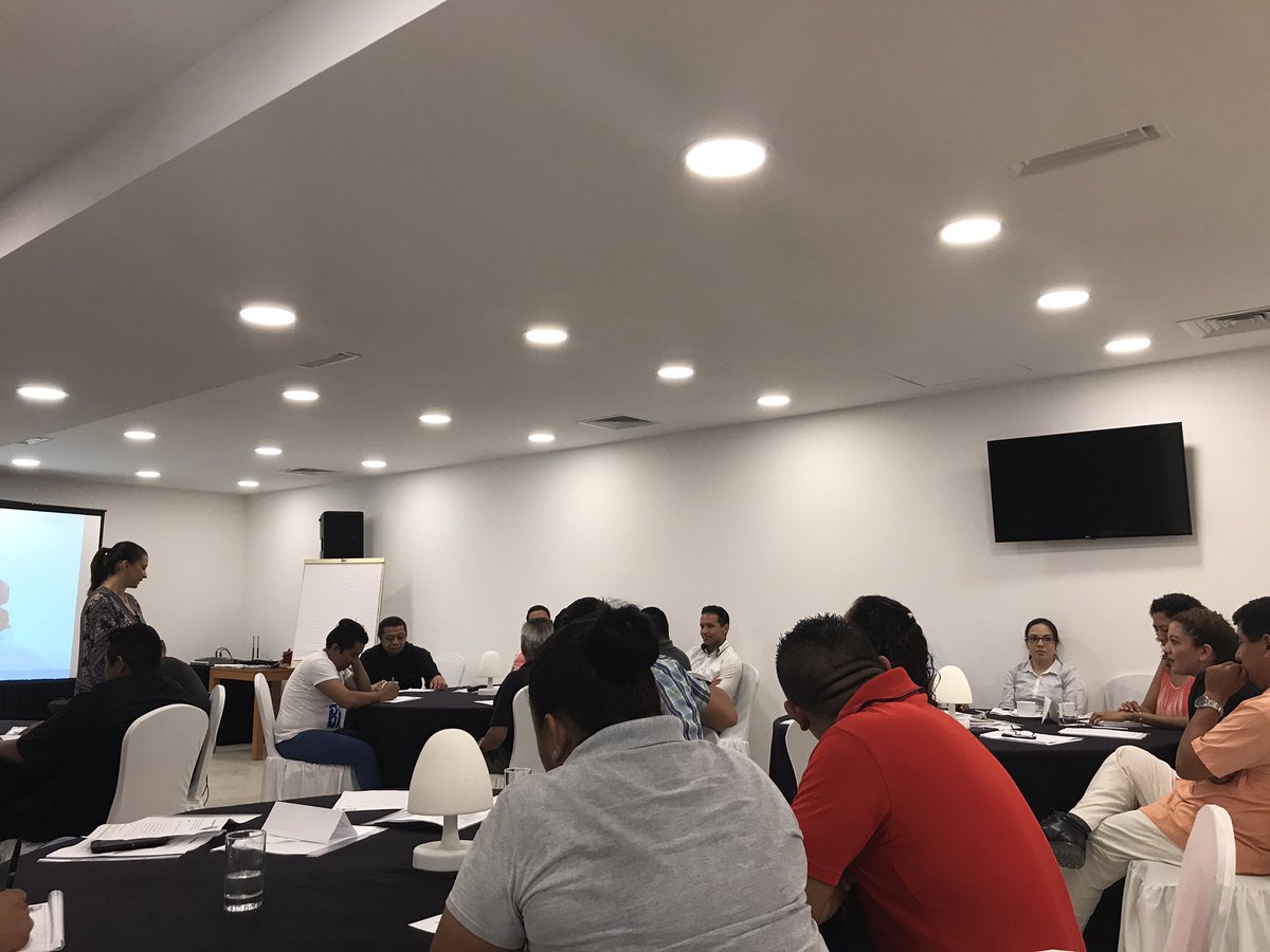Pamelacpn's tweet photo. Entrenando a nuestros lideres! #mhi_americas #welovemelia #mecancun #ilovemyteam @MHICareers https://t.co/N3BLZuhuk2