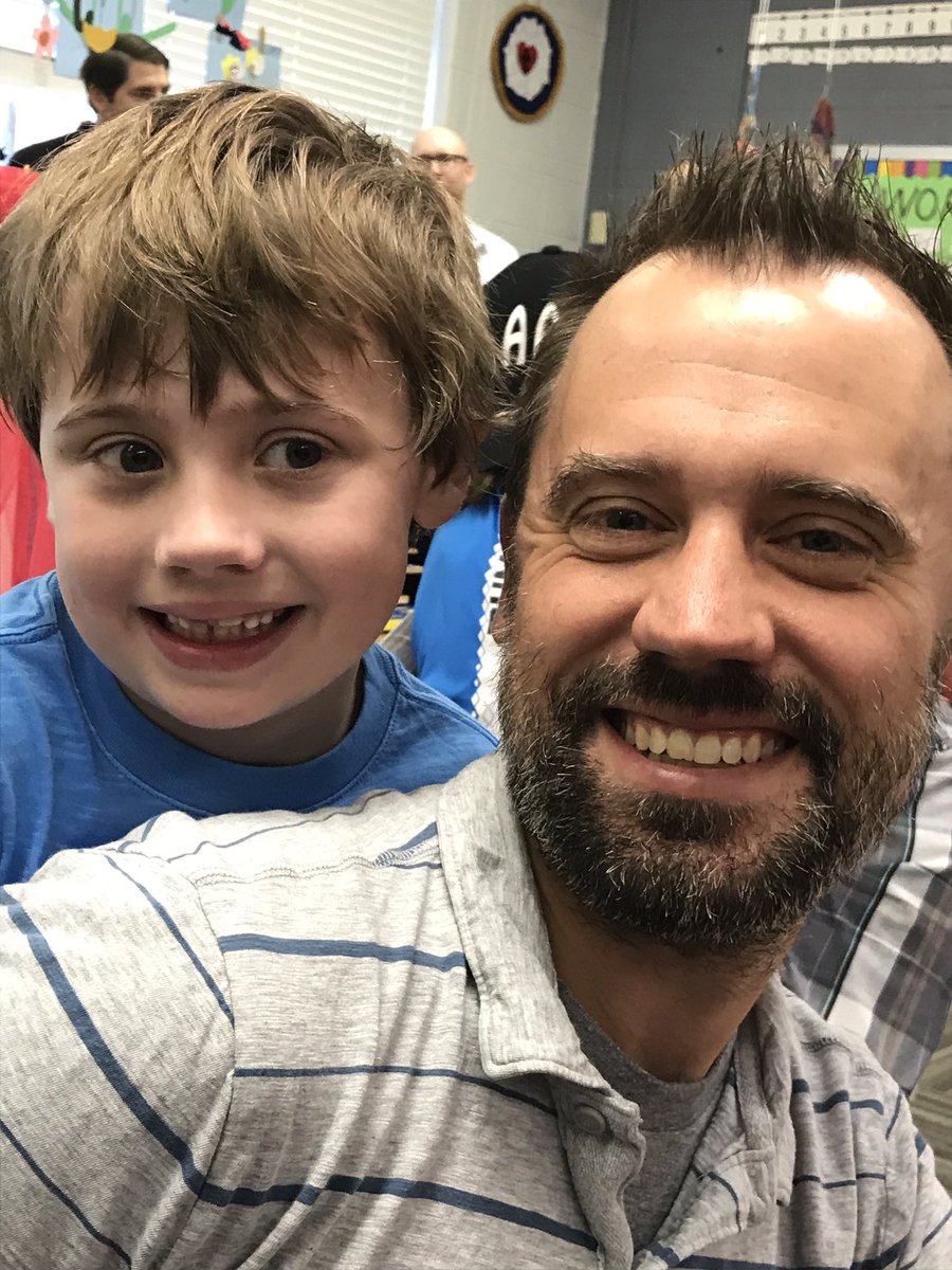 CCLSCollier's tweet photo. Love our Dads! @CCLSBelsha @CCLSChargers https://t.co/gltD2Kph1V
