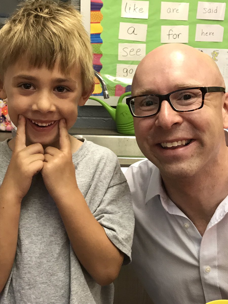CCLSCollier's tweet photo. More amazing Dads! 👨🏻‍💼@CCLSBelsha @CCLSChargers https://t.co/jQX28obbwU